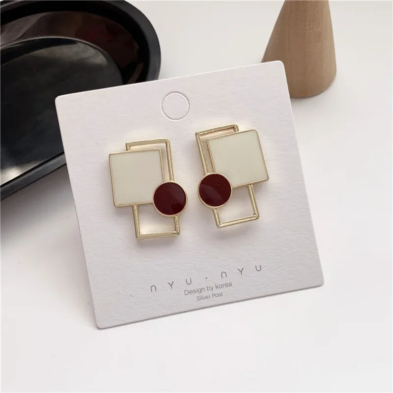 Корейский геометрической формы полый прямоугольник контраст Цвет квадратные