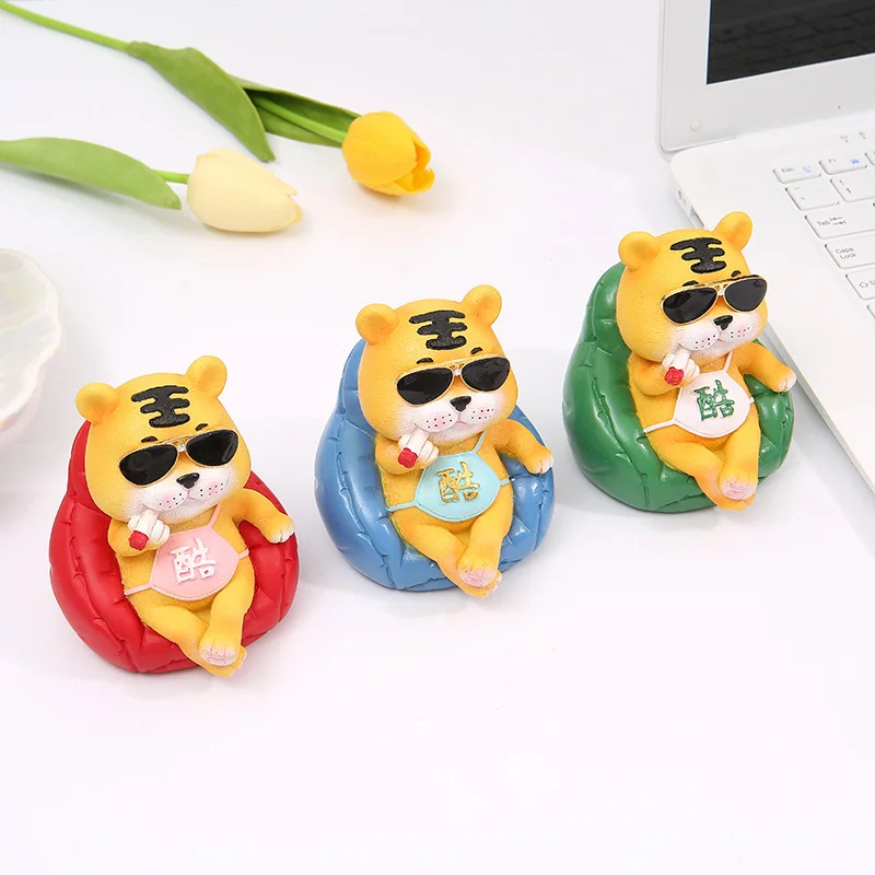 

1Pc Cute Sofa Small Tiger Holiday Gift Home Office Desktop Car Animal Figurines Ornaments 2022 New Year Crafts Decoration