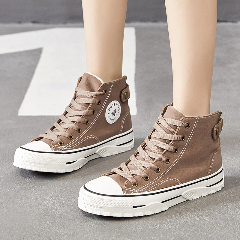 

High top shoes women 2020 winter new Korean Edition Student board shoes Plush cotton shoes warm pig eight leather leisure