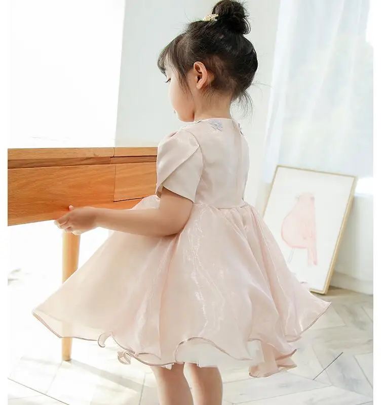 Детское праздничное платье пачка принцессы с цветочным рисунком для крещения