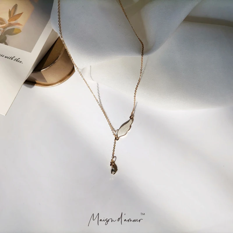 

French Elegant Small Wings Pendant Necklace Aesthetic Fairy Drops Tassel Neck Chain Clavicle Chain