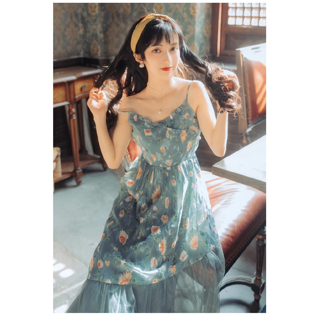 

2020 Summer Seaside Holiday Chiffon Stitching Mesh Camisole Dress Vintage Fashion Folk Ruffle Edge Literary Girl Two Pieces Set