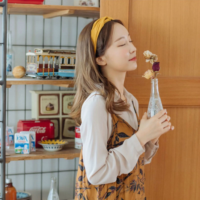 Новая модная повязка для волос популярная широкая сторона Ретро Леди связка