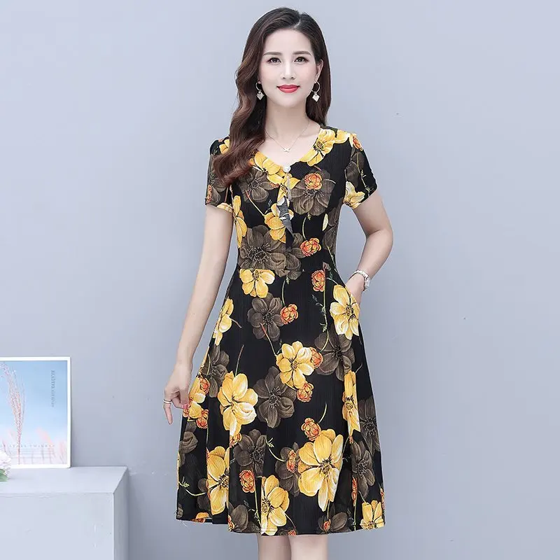 Женское летнее платье с винтажным принтом V-образным вырезом и коротким рукавом |