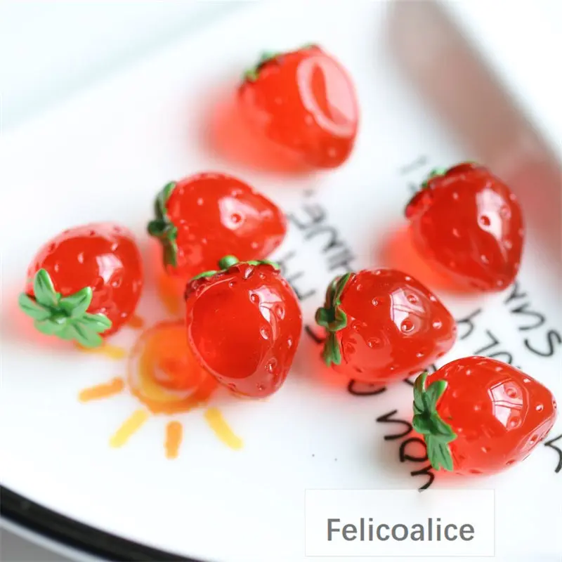 

Кабошоны из смолы фрукты набор 8 шт.