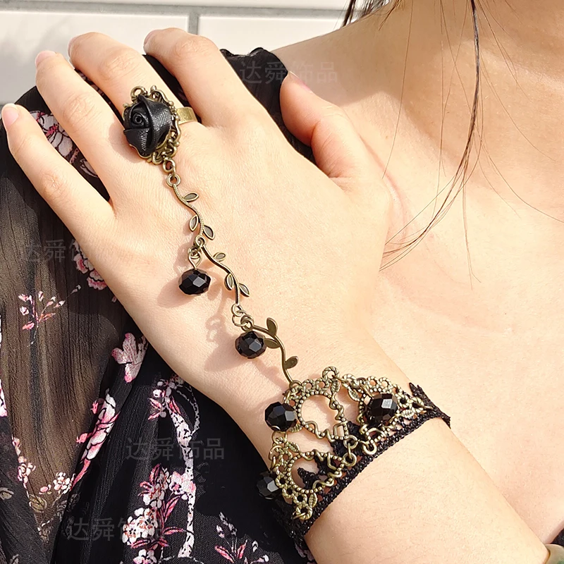 

Lace bracelet Dark Girl Harajuku Punk Gothic Loli Cute Flowers Bangle can be adjusted wristband Ring accessories Jewelry
