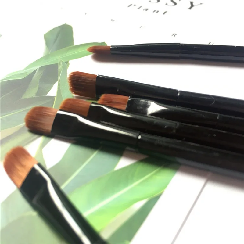 

2021 New Makeup Lip Round Makeup Brush Eyebrow Brush Beauty Eye Shadow Concealer Eyebrow Brush Makeup Accessories