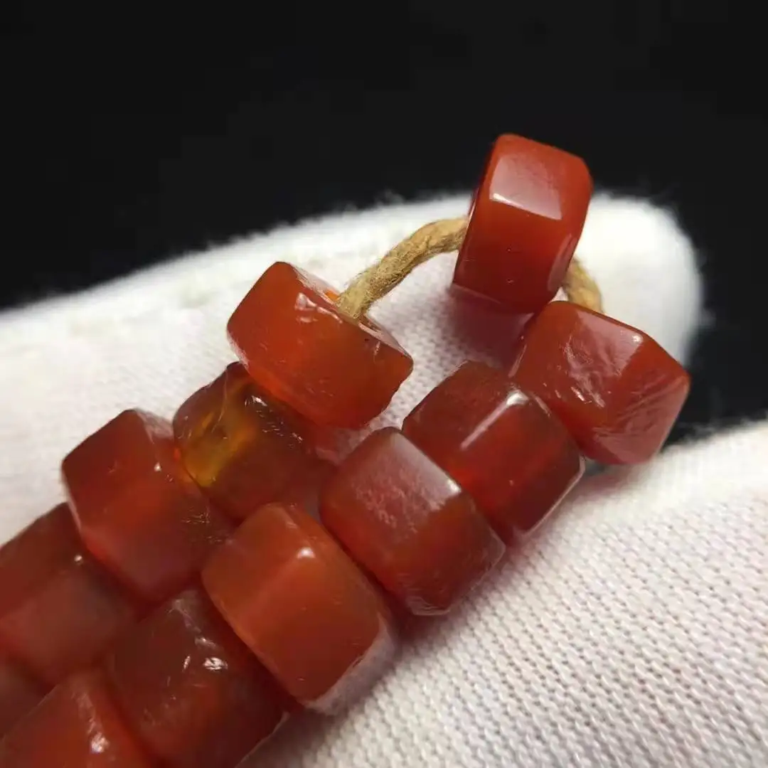 

Natural Red Hexagonal Agate Stone Accessories Beads Tibetan Dzi Beads 8mm*5-6mm for making diy Jewelry Free Shipping