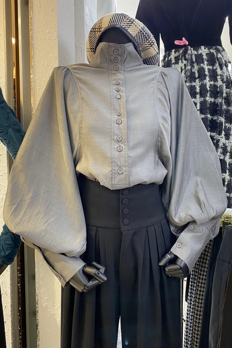 

Retro Court New Stand Collar Loose Batwing Sleeve Blouse Single-Breasted Mid-Length Split Shirt Women Fashion All-match Top