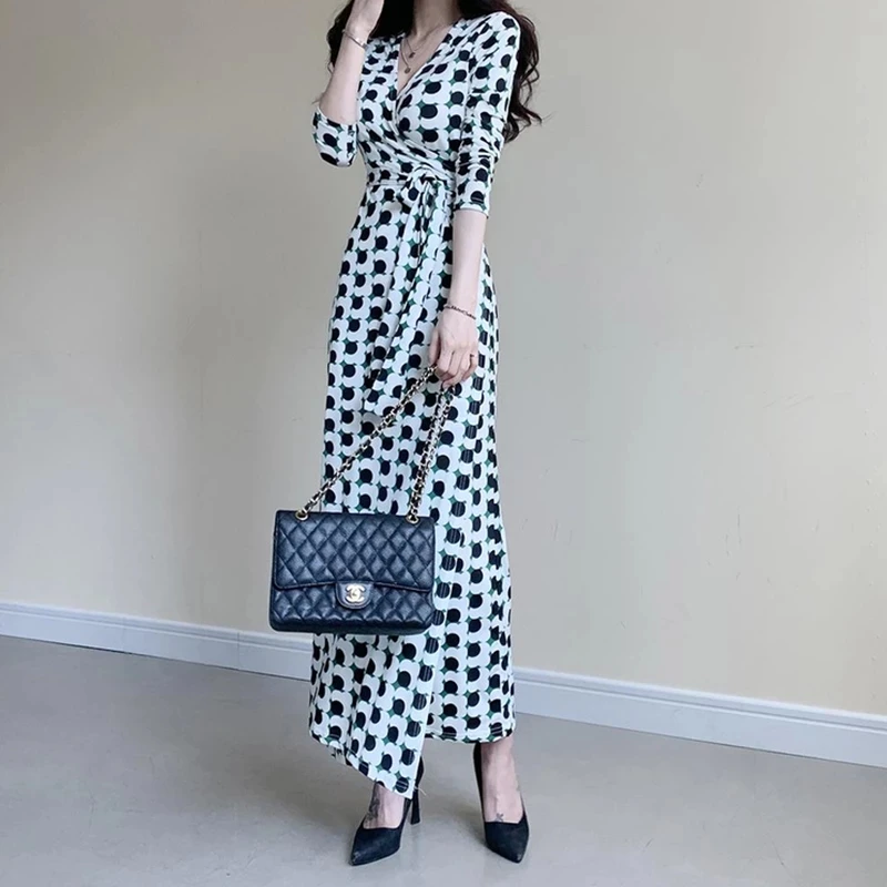 

new arrival fashion print dress women elegant autumn v-neck long sleeve beach dress temperament vintage slim long a-line dress