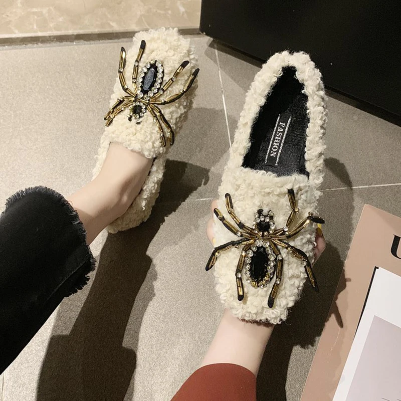 Женские дизайнерские туфли на искусственном меху стразы с металлическим