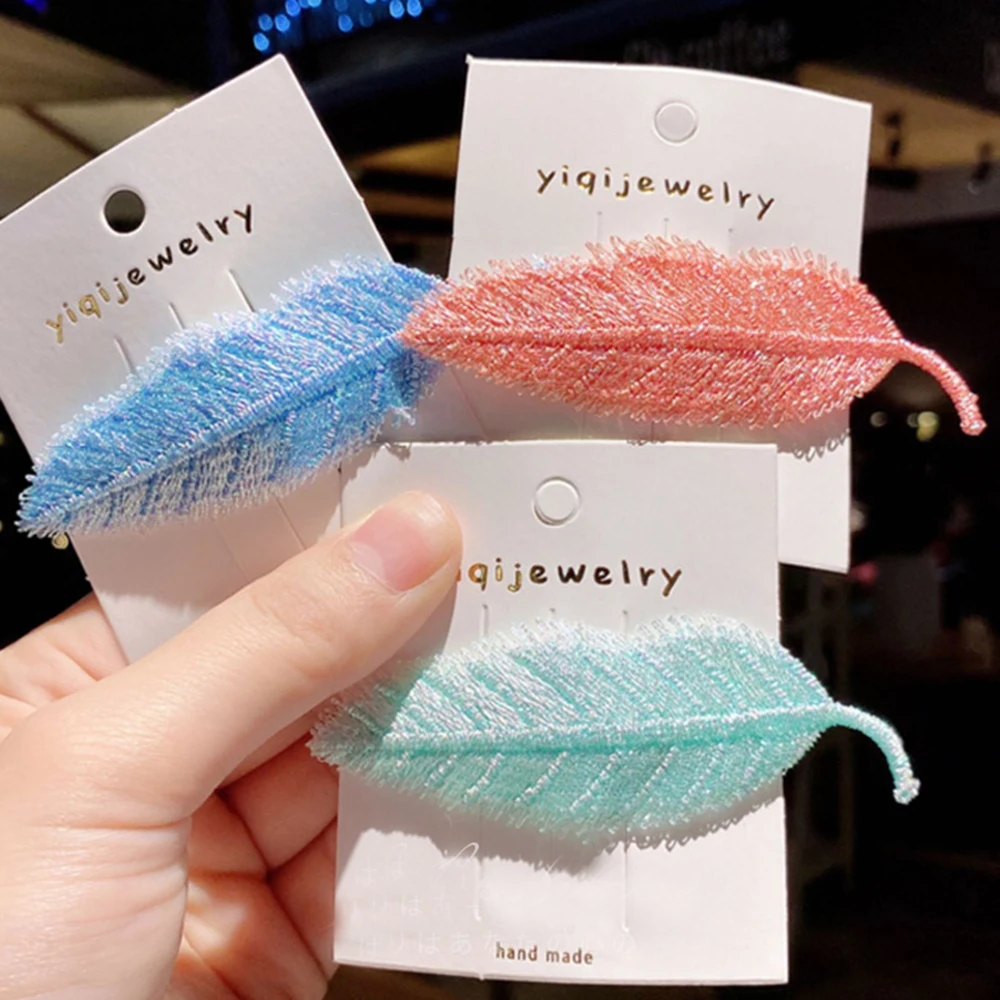 

1Pcs Korea Style Fashion Leaf Hair Clip for Women Romantic Female Lovely Hairpin 2021 Accessories Hair Stick Barrettes Wholesale