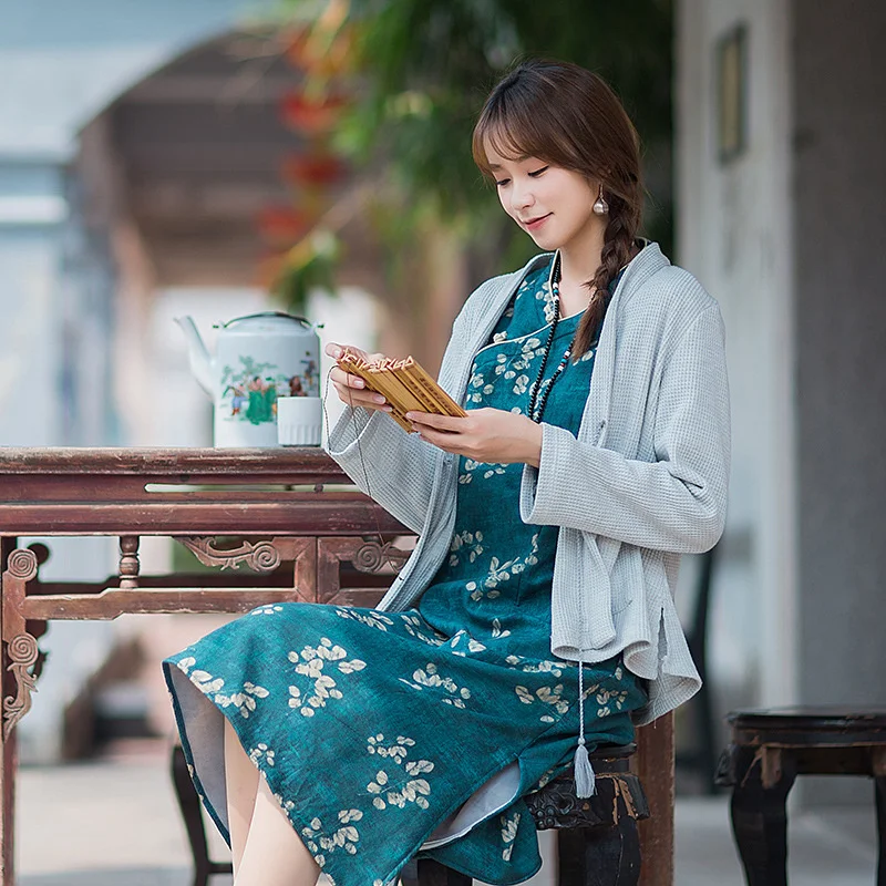 Женское трикотажное хлопковое пальто с длинным рукавом и открытым воротником |