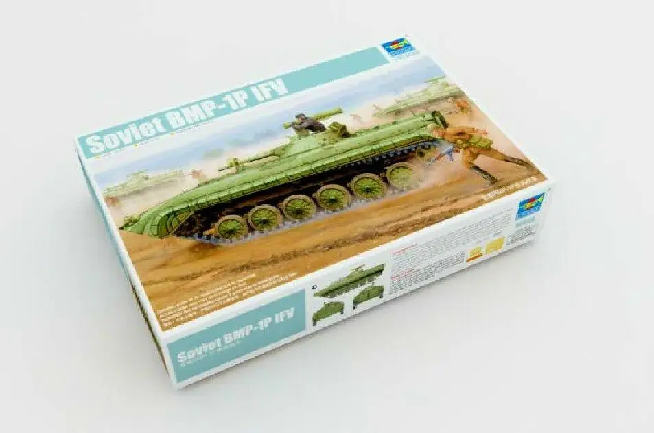 

Трубач 05556 1/35 советского BMP-1P ыфв