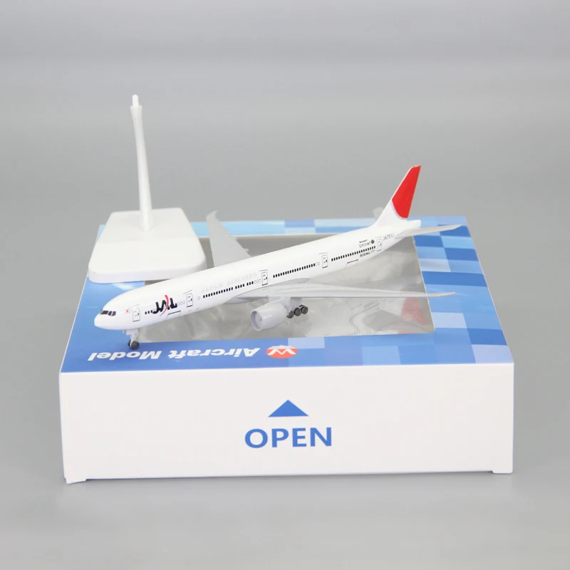 18CM Japan Airways B777 Airlines Airplane Model with Base Alloy Aircraft Plane For Collectible Souvenir Show Gift Toys