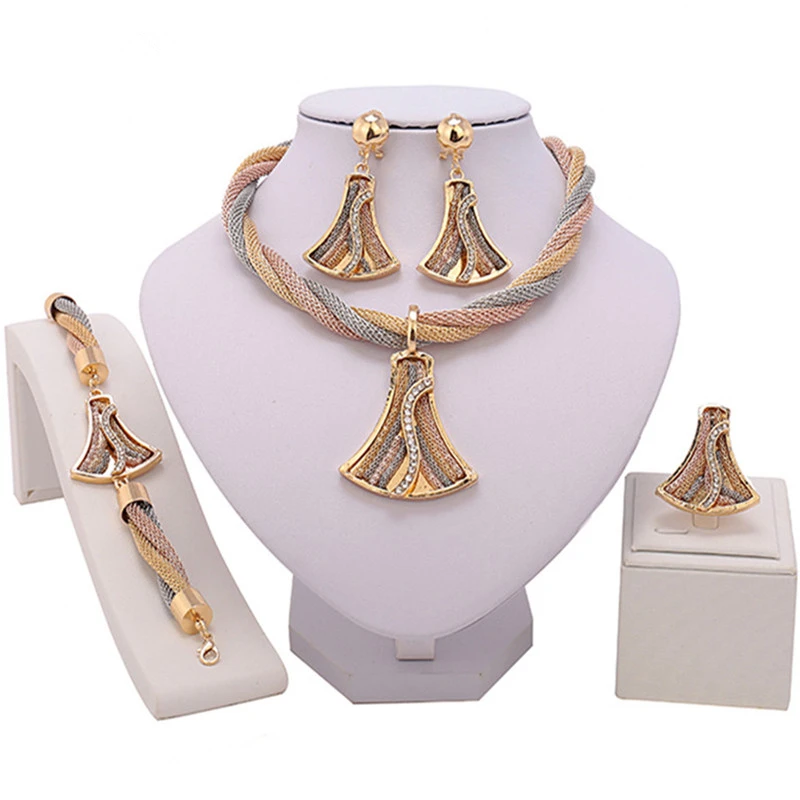 

ZuoDi Dubai Gold Designer Jewelry Set Wholesale 2020 Nigerian Wedding Jewelry set Fashion African women Costume Jewelry Set