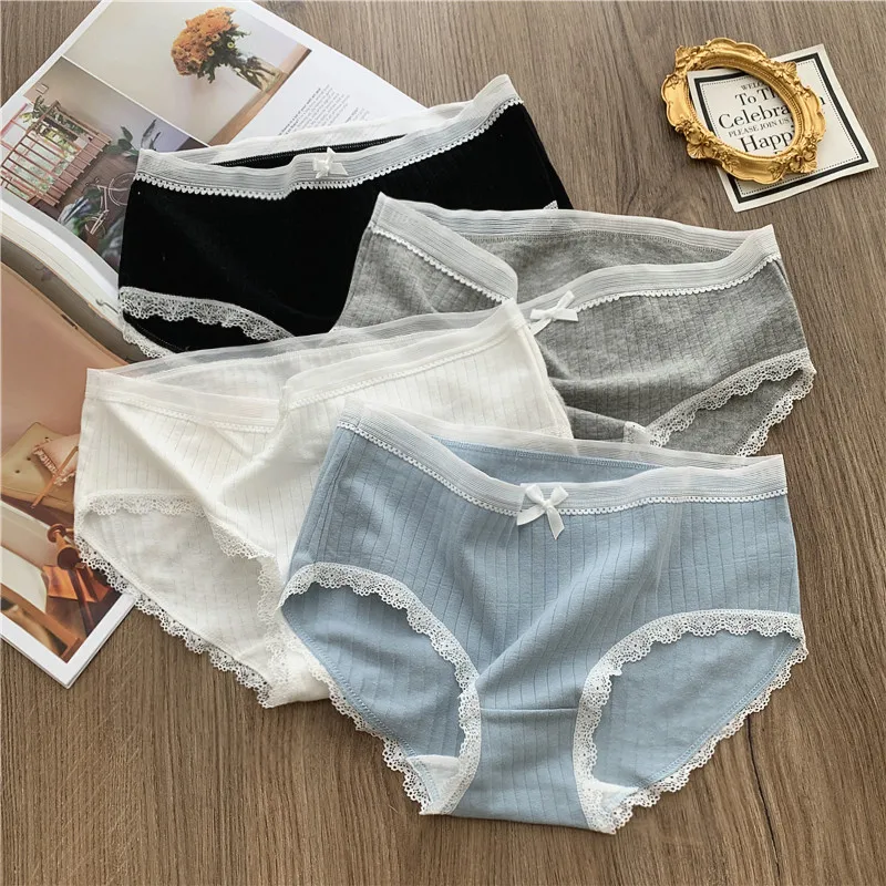 Школьные трусики для старшеклассниц новинка весны 2021 кружевные без следов со