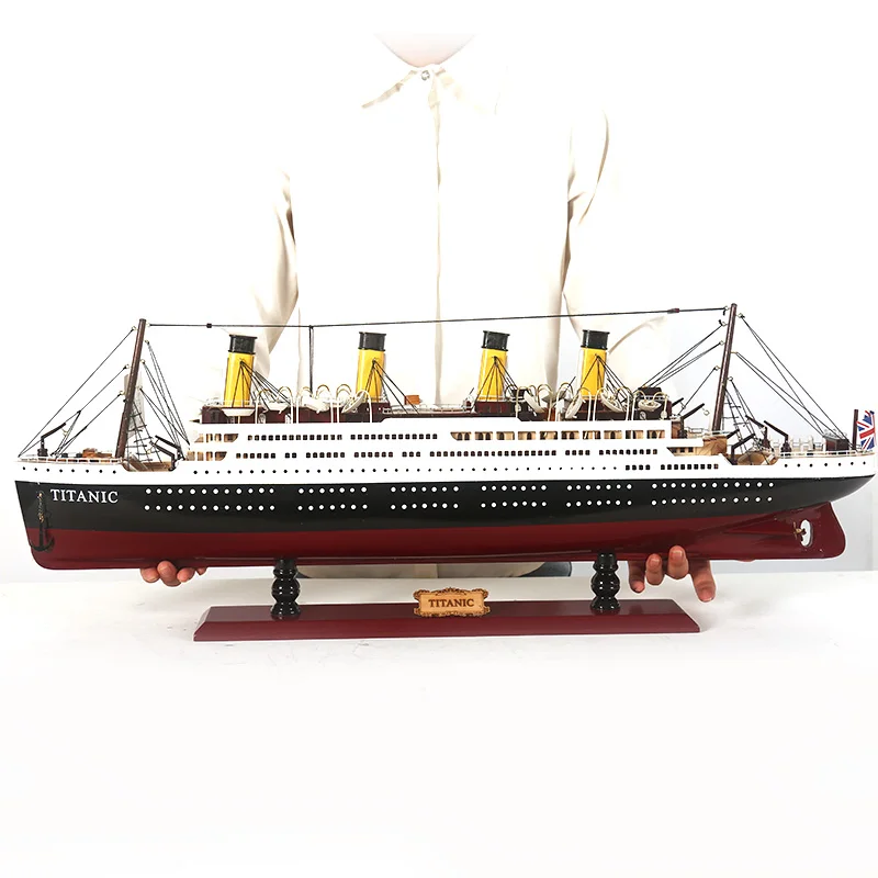 Готовый продукт искусственная модель корабля из цельной древесины круизного