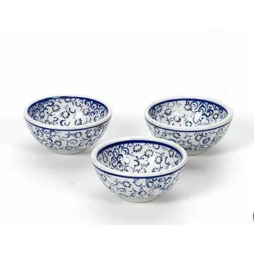 Турецкая синяя керамическая чаша Iznik с приподнятым цветочным узором ручной