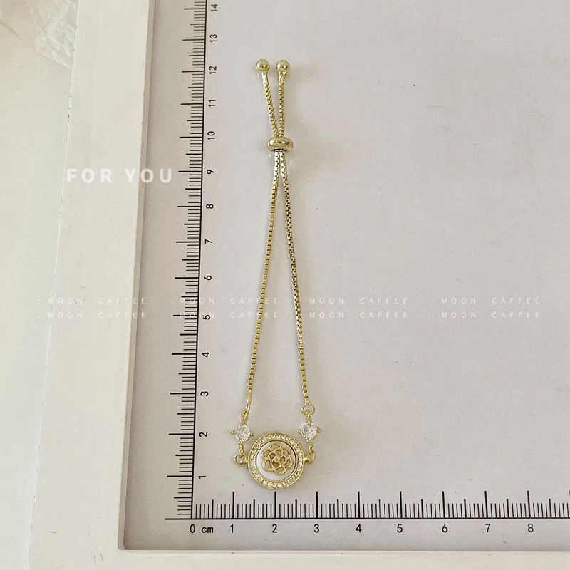 

French natural Fritillaria real shell zircon drawstring Bracelet Adjustable Size Bracelet temperament retro super Fairy NEW