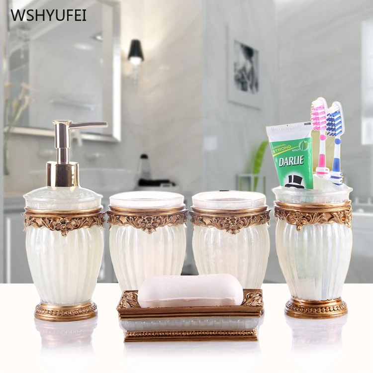 

5 Pcs Direct marketing court wind wash brushing cup bathroom set luxury resin bathroom gift wedding new toothbrush cup holder