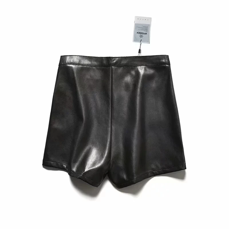 

Women High-rise Waist Skinny PU Shorts With Side Button
