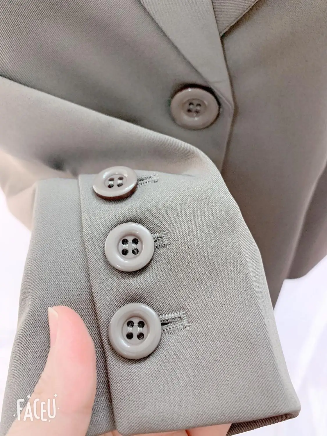 

New suits Female Vintage Autumn Office Ladies Notched Collar solid Women Blazer Breasted Jacket Casual Pockets Female Suits Coat