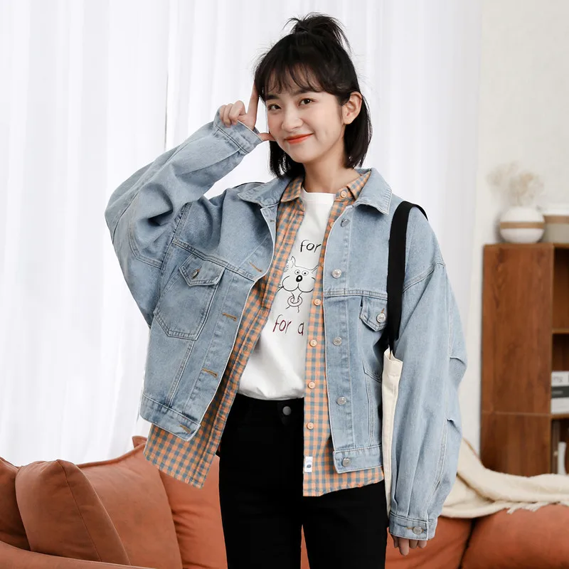 

Женские куртки с мазами