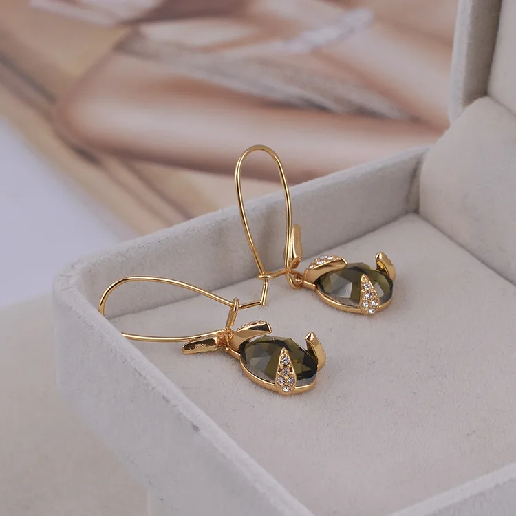 

European and American jewelry inlaid zircon fashion oval earrings