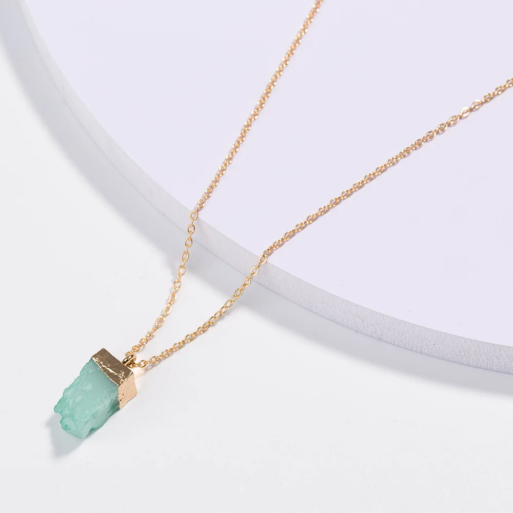 

Krasivaya Europe Style Wild Green Natural Stone Necklace For Women