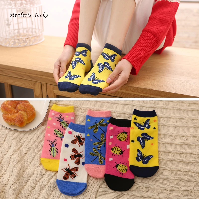Модные женские носки хлопковые цветные с бабочками тараканами мотыльками в