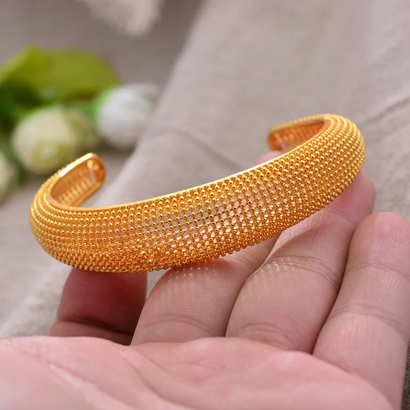 

1Pcs/Lot Ethiopian Africa Ethiopian wedding gold Color Bangles for women wife Girls Dubai African bridal Cuff Bangles&Bracelet