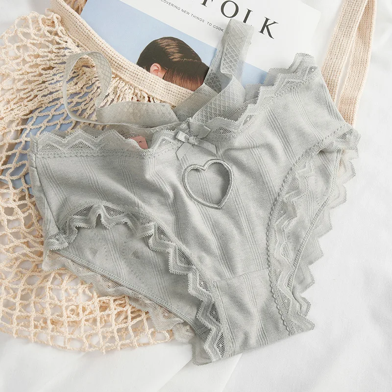 

Hollow Out Heart-Shaped Women Underwear Ladies Thong Solid Color Seamless Panties Sexy Jacquard Cotton Female Briefs Lingerie