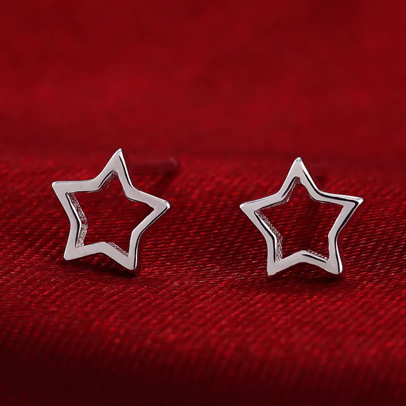 

Модные простые маленькие металлические серьги-гвоздики с вырезами и звездочками для женщин Серебряные серьги Очаровательные женские повседневные украшения для вечерние Ринок