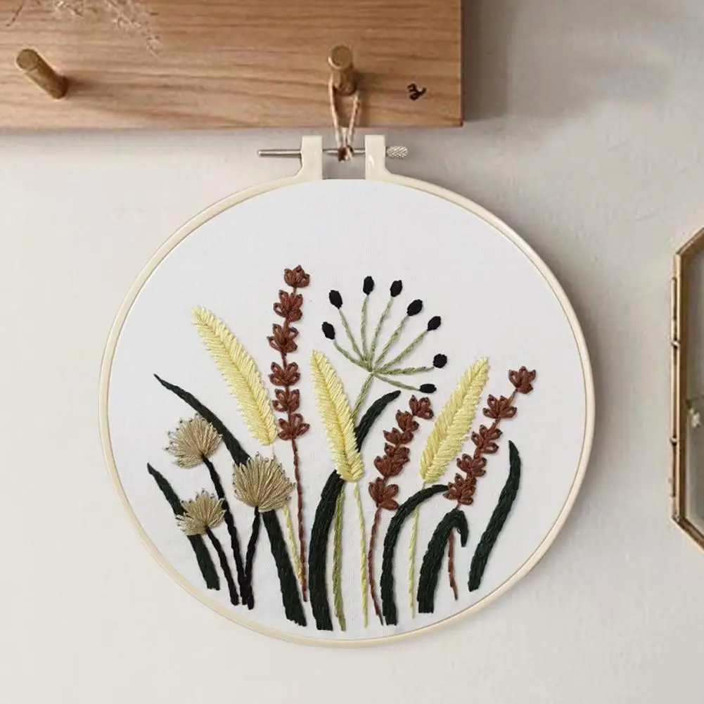 

2pcs/set Embroidery Kit Fabric Diy Simple Flower Embroidery Set With Embroidery Hoop