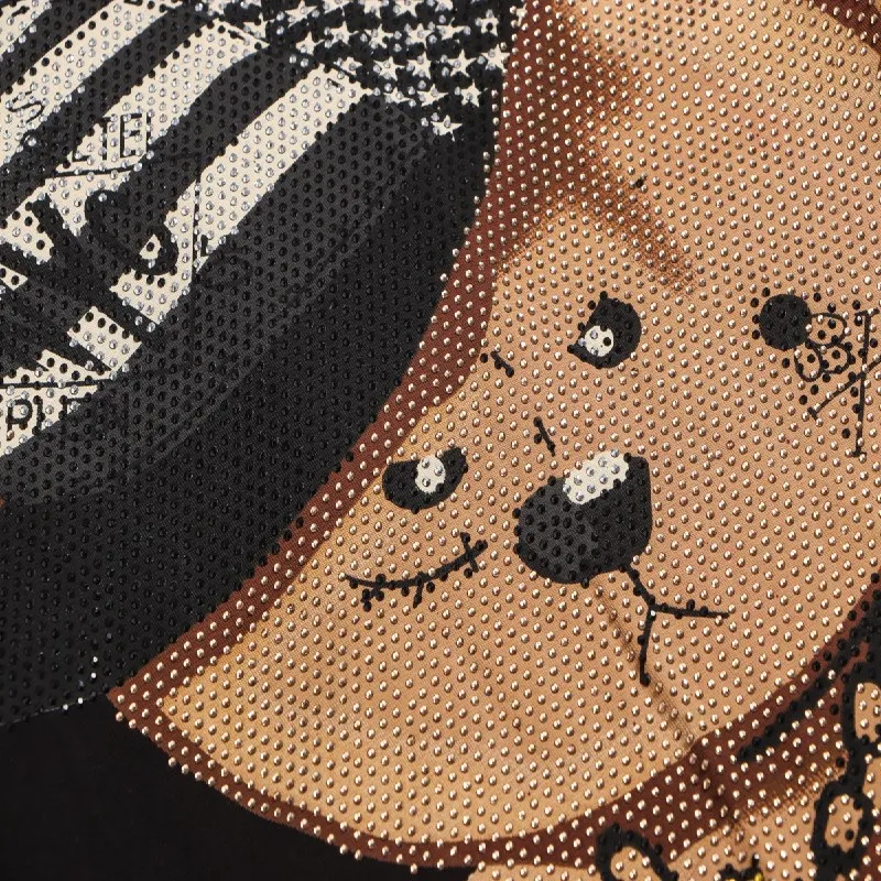 

UVRCOS 2021 New Man Clothing Fashion Skull Rhinestones Crystal Streetwear Cotton Tshirt Men Cotton Funny Round Neck Short sleeve