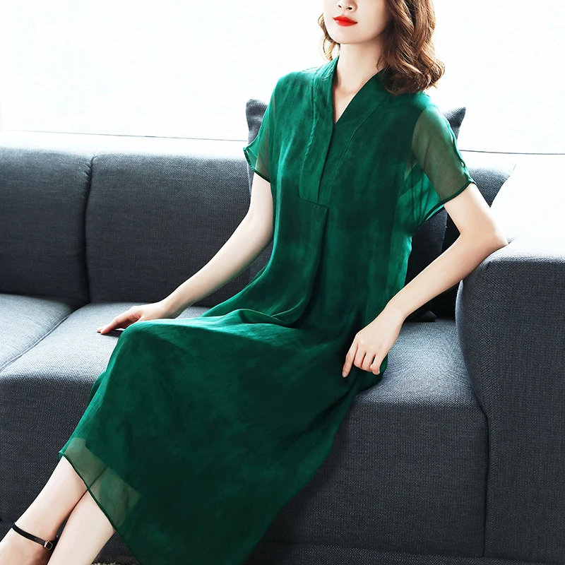 Женское винтажное платье из натурального шелка зеленое средней длины в стиле