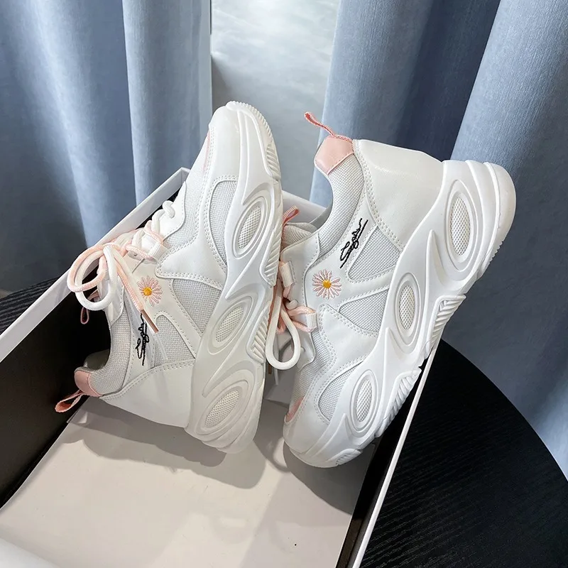 

2020 New Platform Chunky Sneakers Women White Shoes Women Chunky Breathable non-slip lace-upTrainers Autumn Walking Shoes Woman