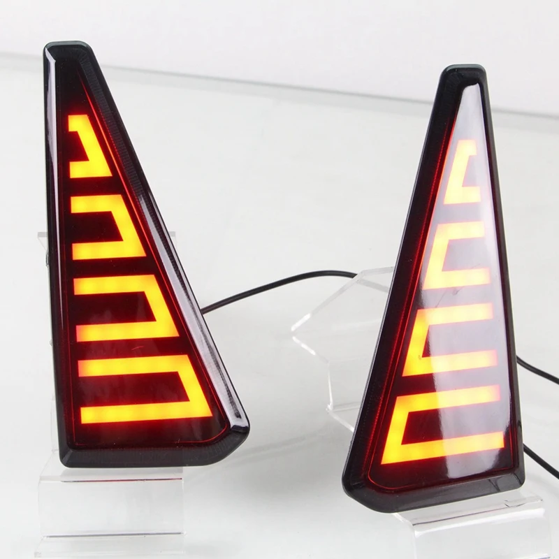 

2PCS of Car LED Light Rear Bumper Brake Turn Signal Lights Night DRL for Toyota Noah Voxy 80 2016-2019