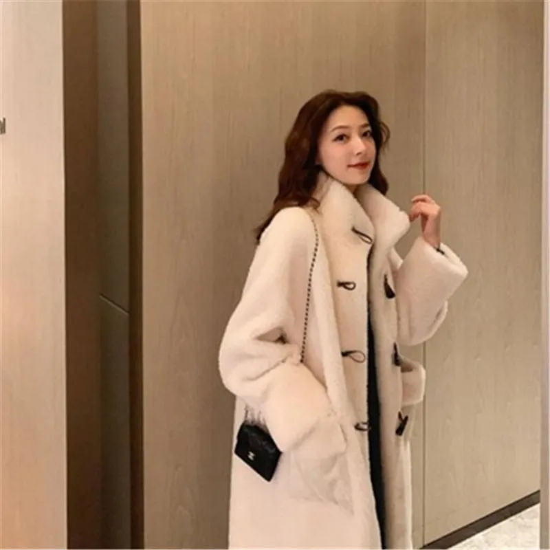 

Длинное женское пальто, ветрозащитное плюшевое пальто с воротником-стойкой и пряжкой в виде рога, плотное зимнее женское пальто из искусств...