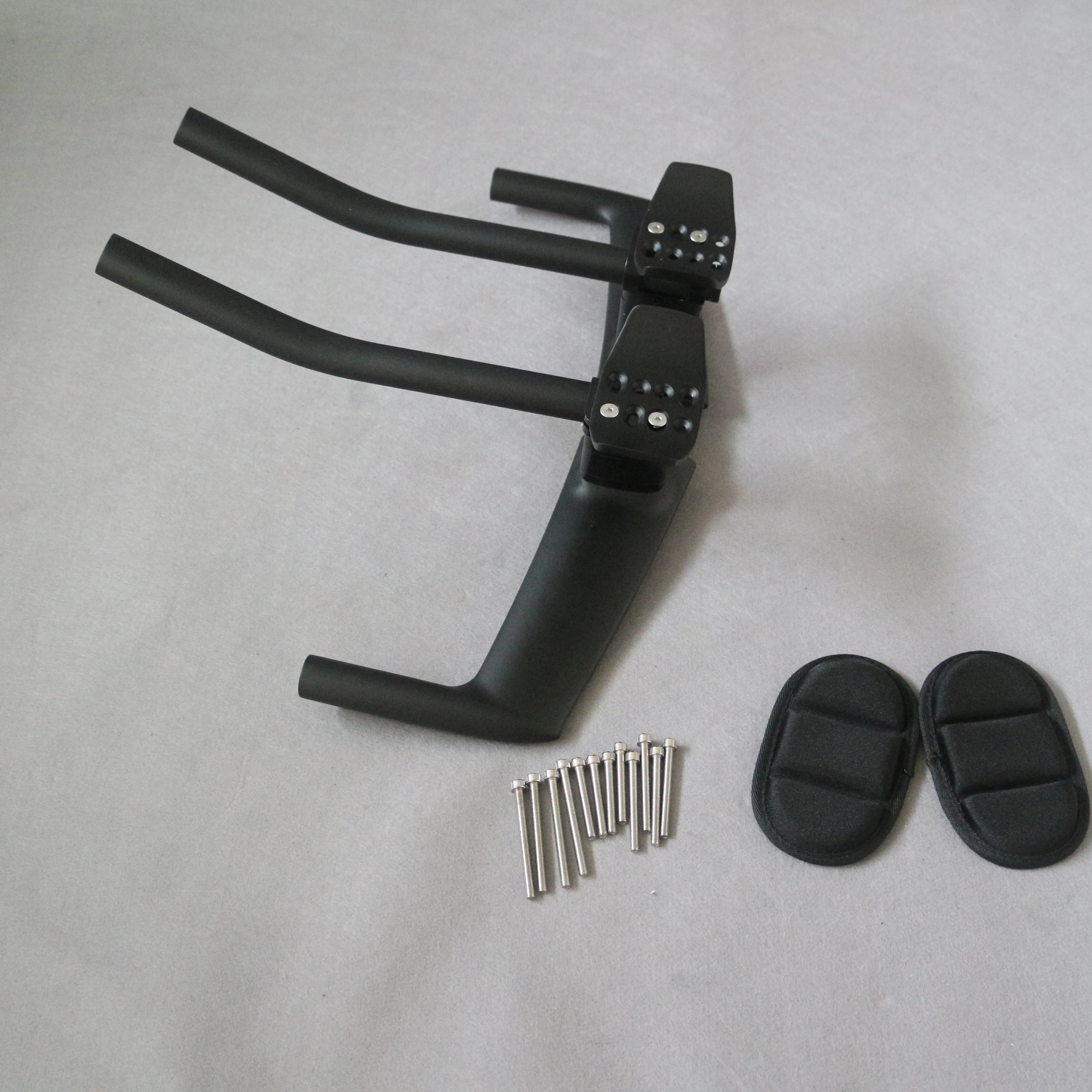 Бесплатная доставка прокладка на руль из углеродного волокна TT поролоновые