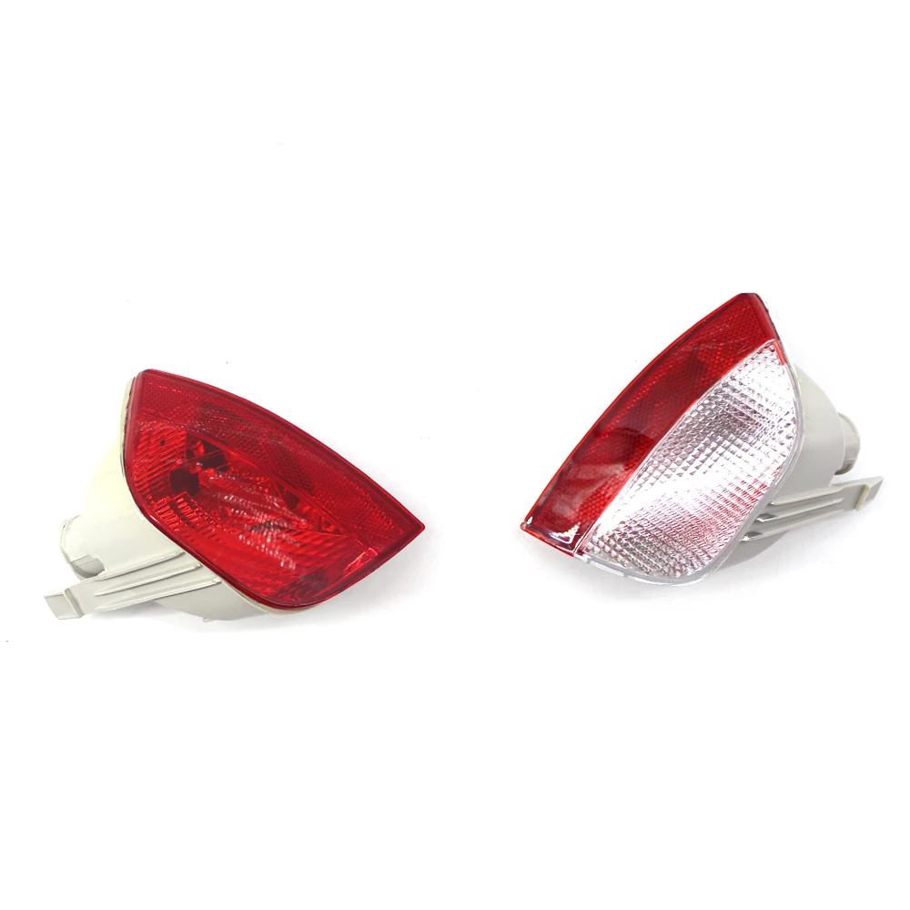 

For Ford Focus 2005-2008 Hatchback 5M51-15500-AA Car Rear Bumper Fog Light Pair