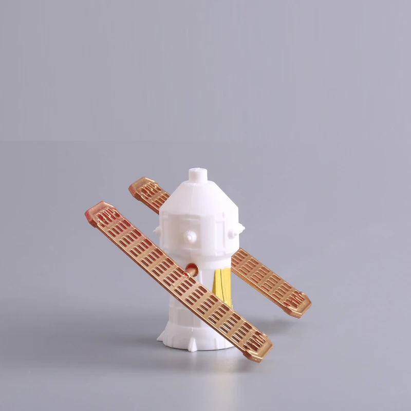 Пластиковая модель космического корабля астронавт спутник ракета игрушка