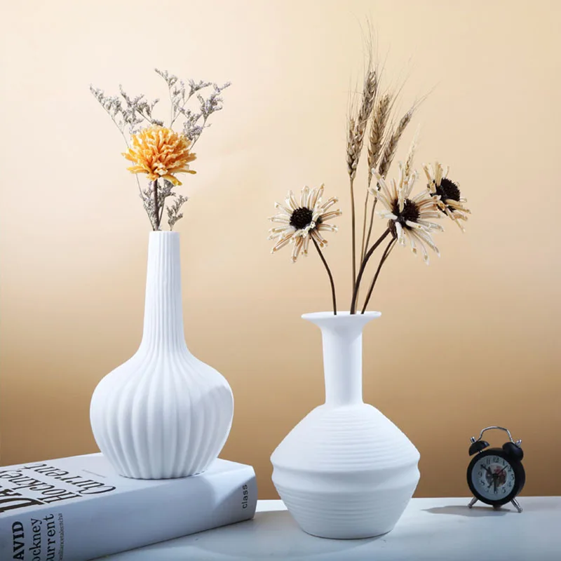

Nordic White Ceramic Vase Home Decoration Crafts Living Room Desktop Decoration Flower Arrangement Hydropnics Housewarming Gifts