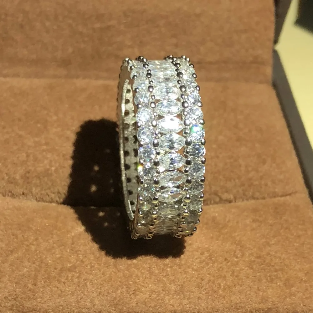 Женское кольцо из серебра 925 пробы с фианитом|Кольца| |