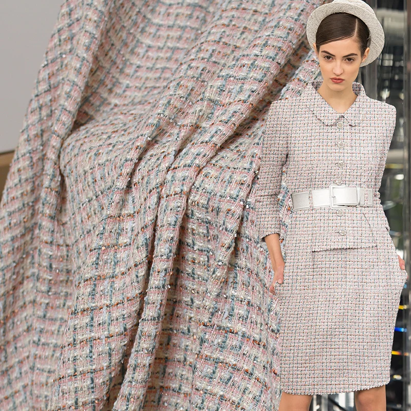 Французский твидовый осенний пиджак и платье розового зеленого цвета материалы