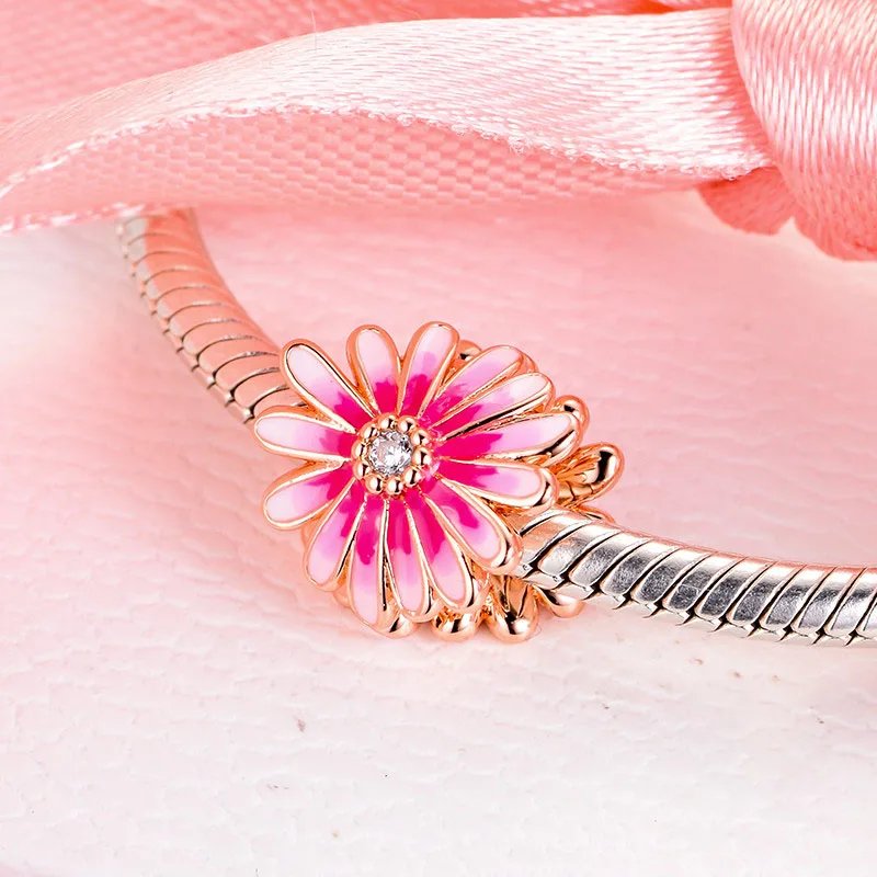 Женский браслет из серебра 925 пробы с подвеской-бабочкой