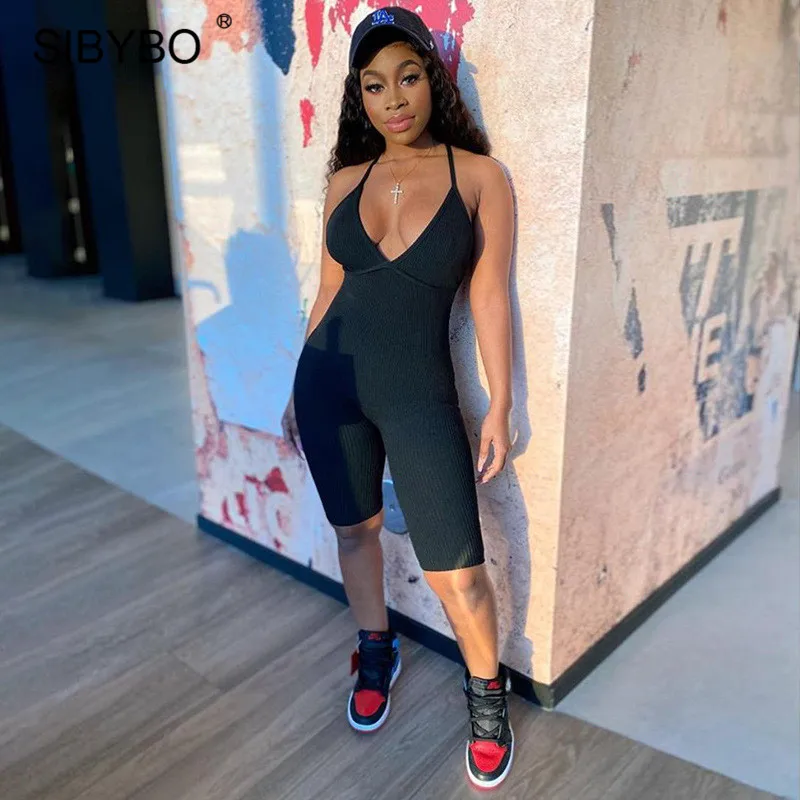 Женский Короткий комбинезон на бретельках SIBYBO летний трикотажный с открытой