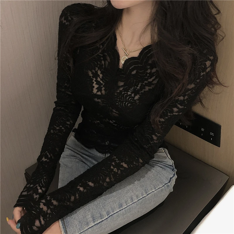 

Sexy V-neck Long Sleeve Blouse Women Clothing Fashion Slim Korean Lace Shirts Spring Autumn Hipster New Solid Ladies Tops 2021
