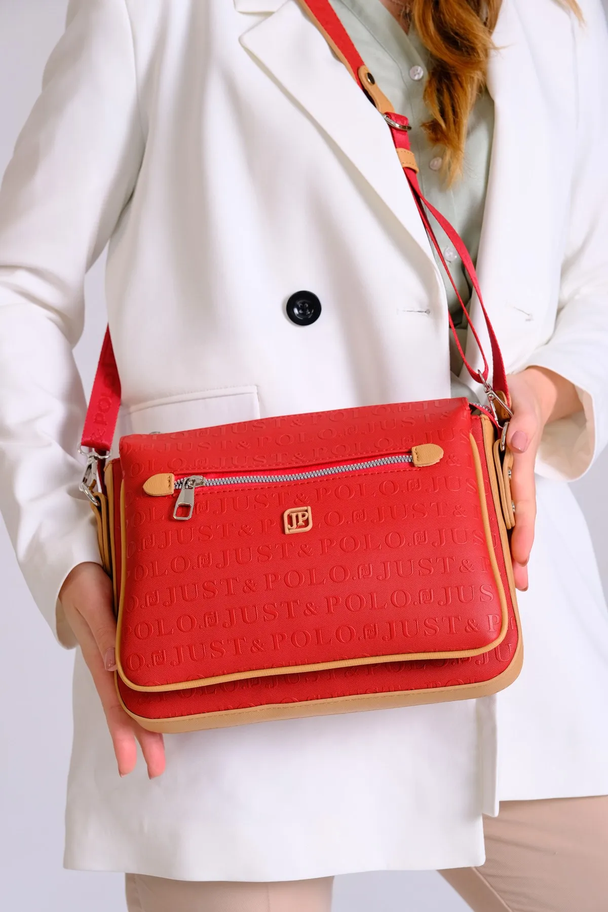 

Women's 3 Compartments with an Adjustable Long Strap Messenger and Shoulder Bag PBU4013